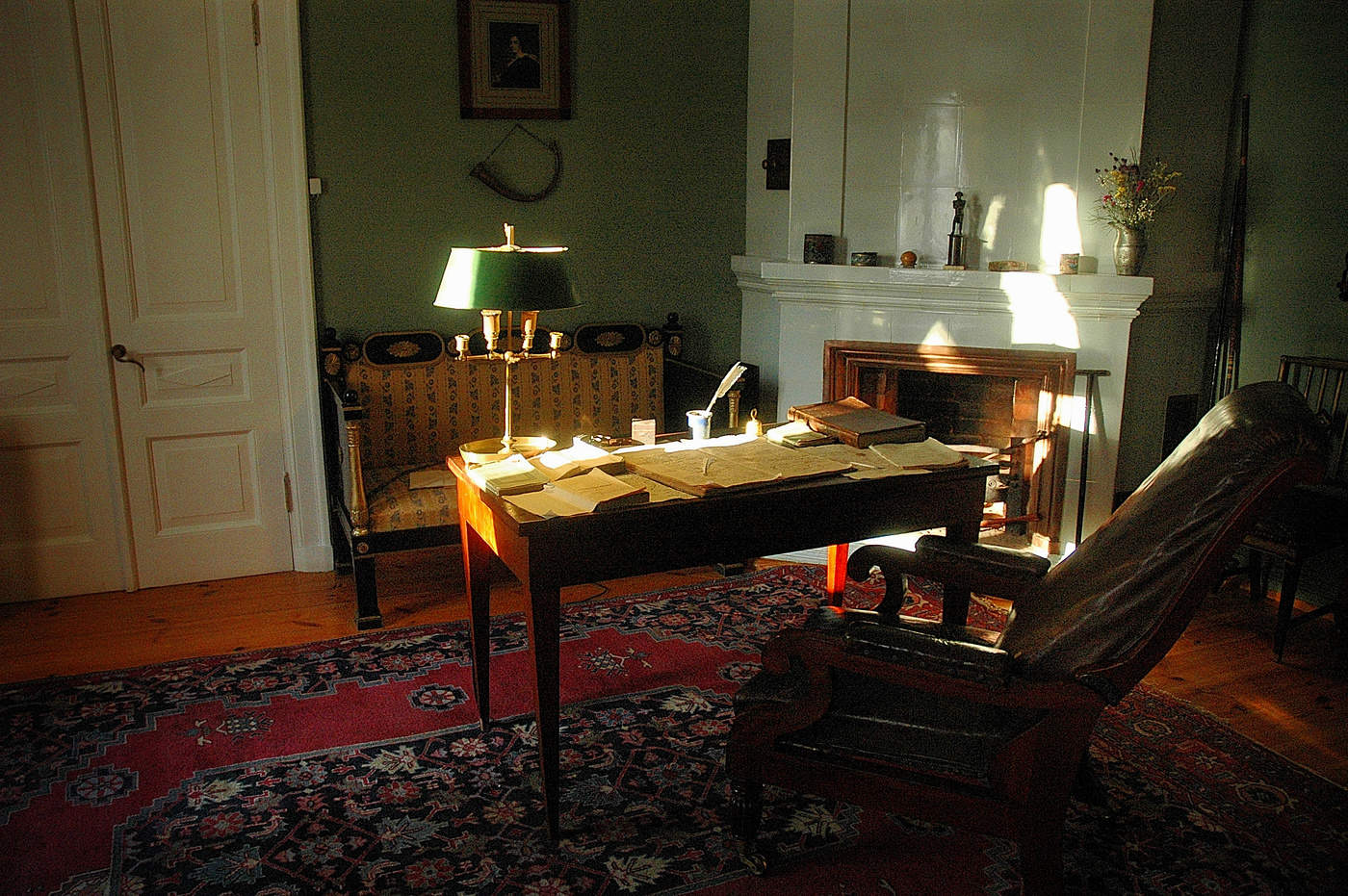 Кабинет. Пушкинские горы