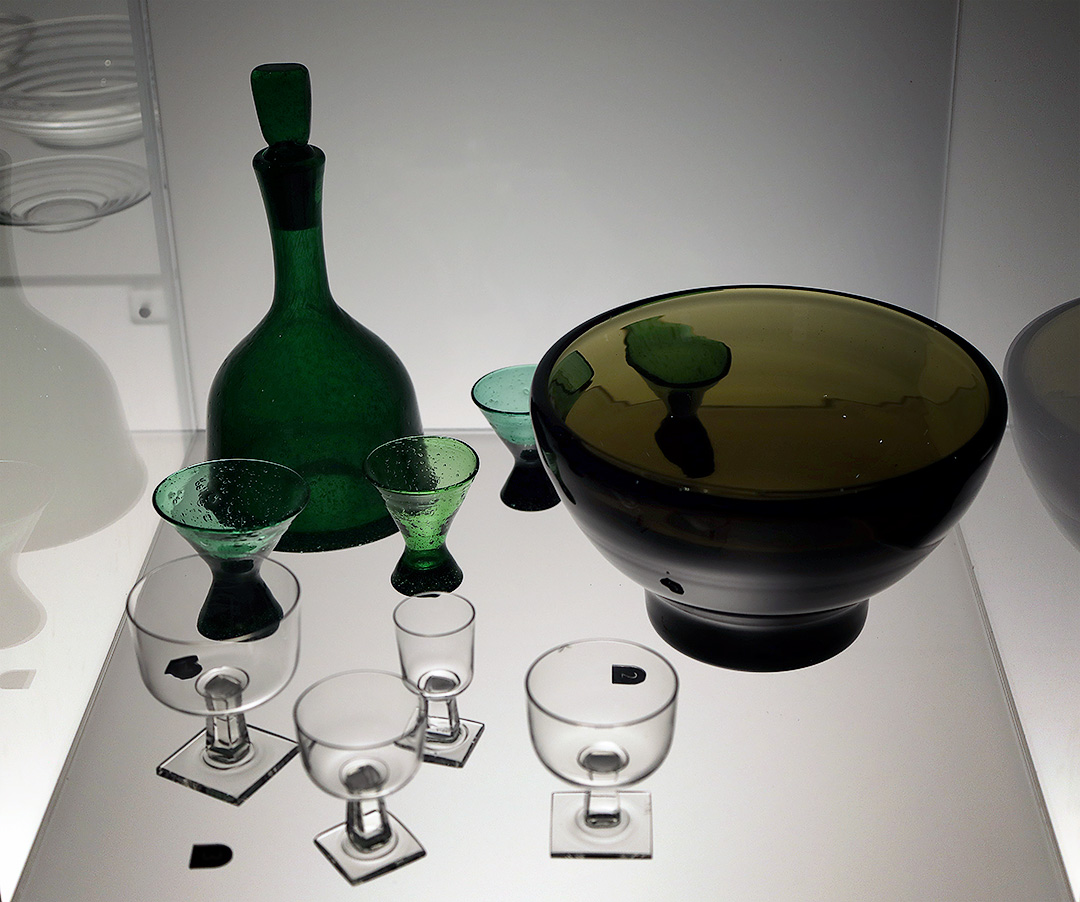 старое стекло