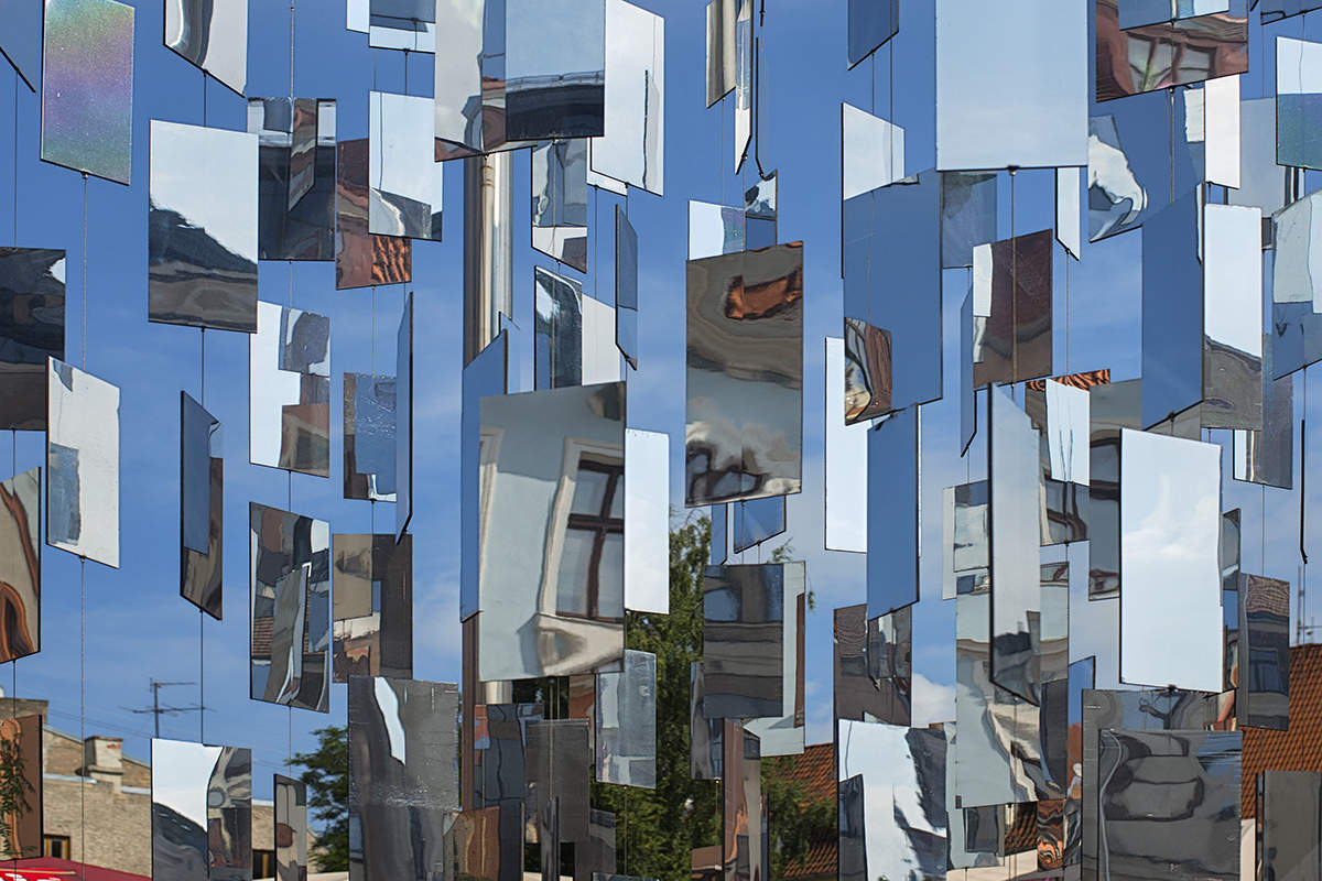 Старый Город в рождественской елке