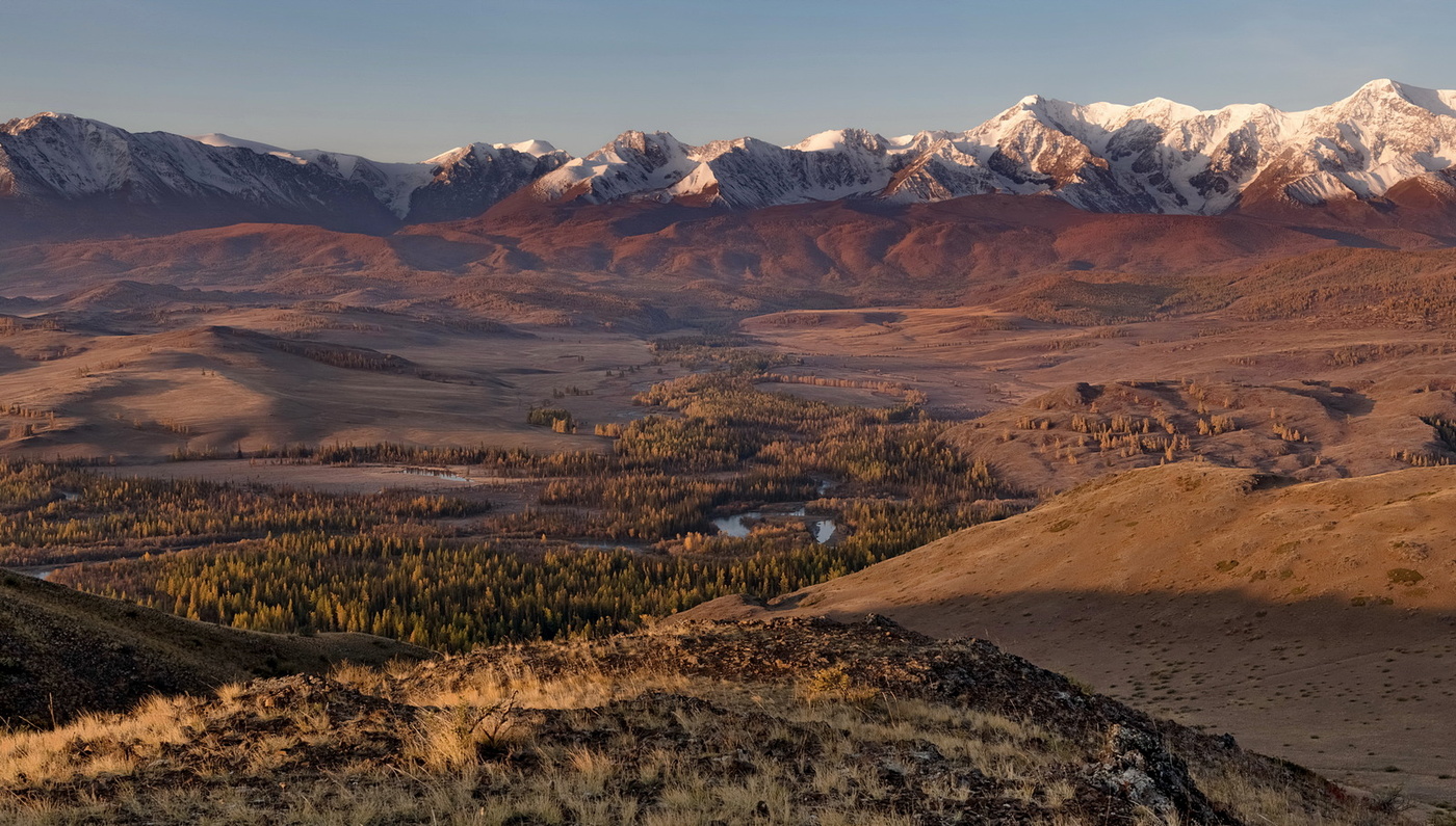 Рассвет в Курайской степи