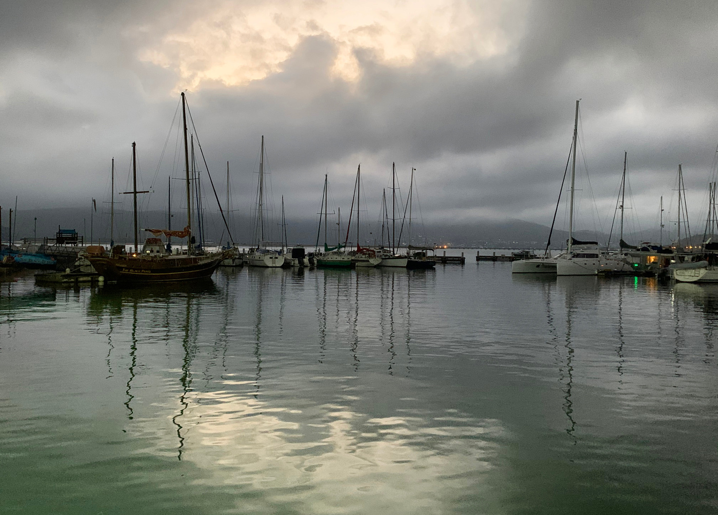 Тихий вечер в заливе
