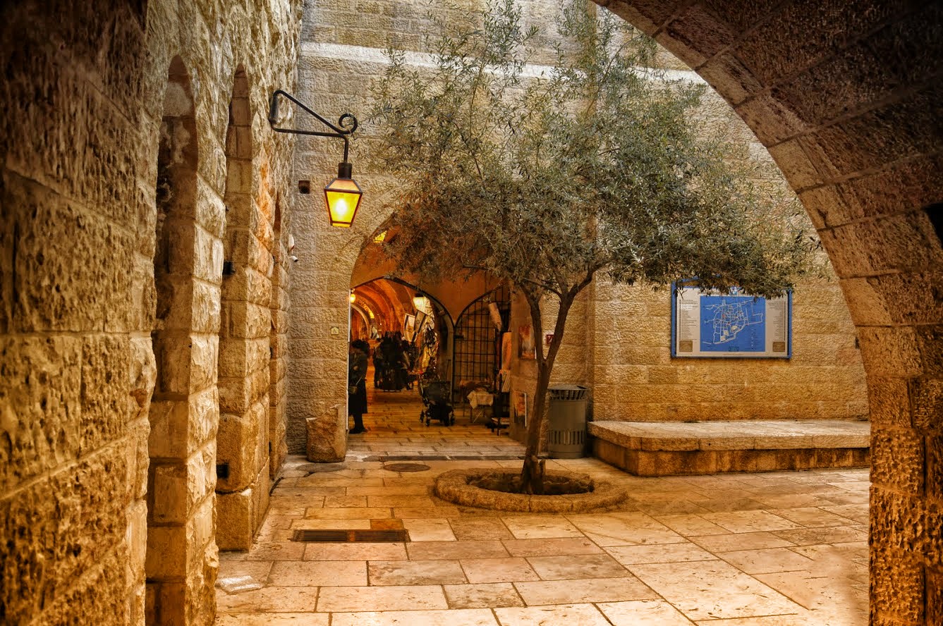 В еврейском квартале Иерусалима