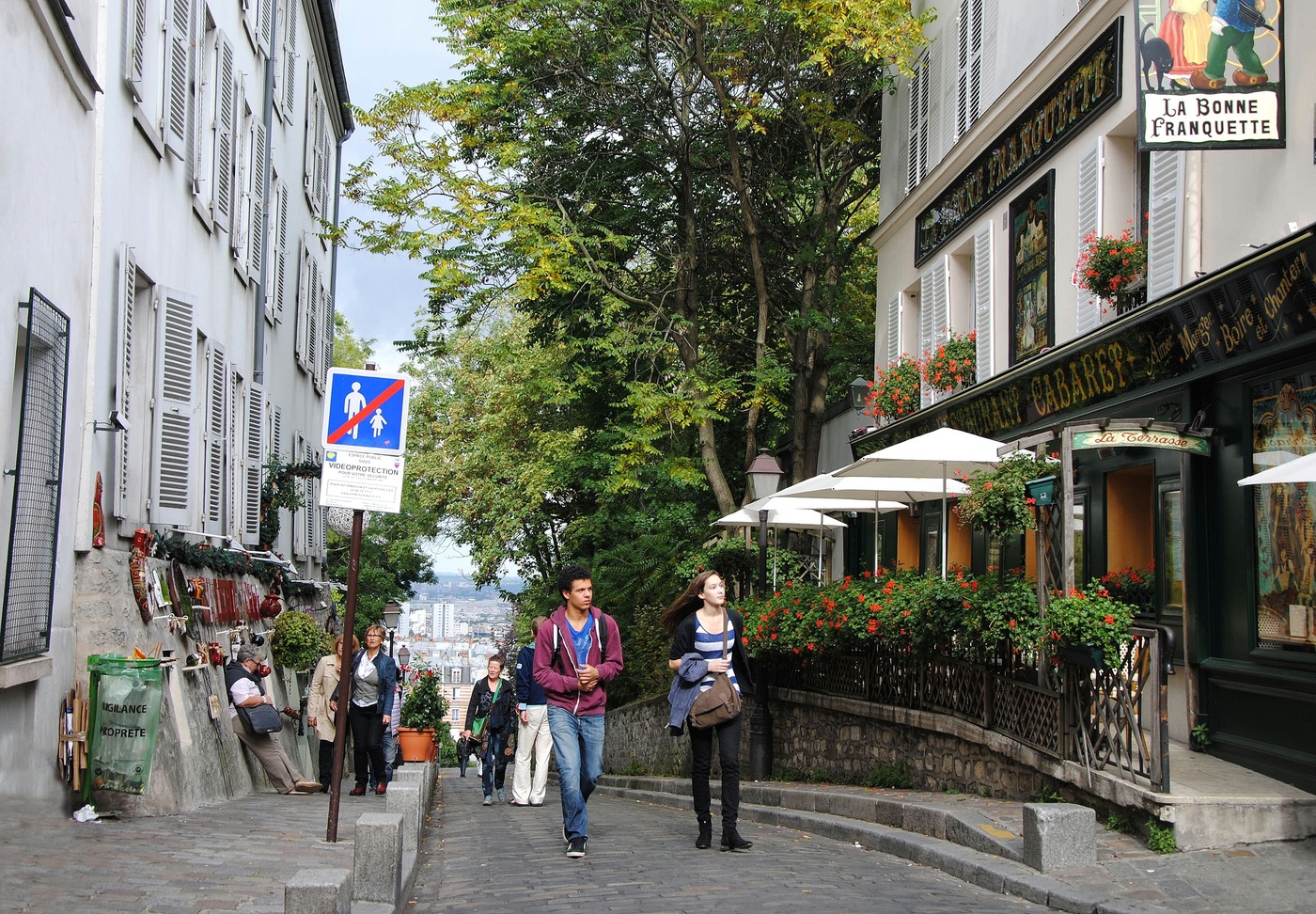 На Монмартре все также....