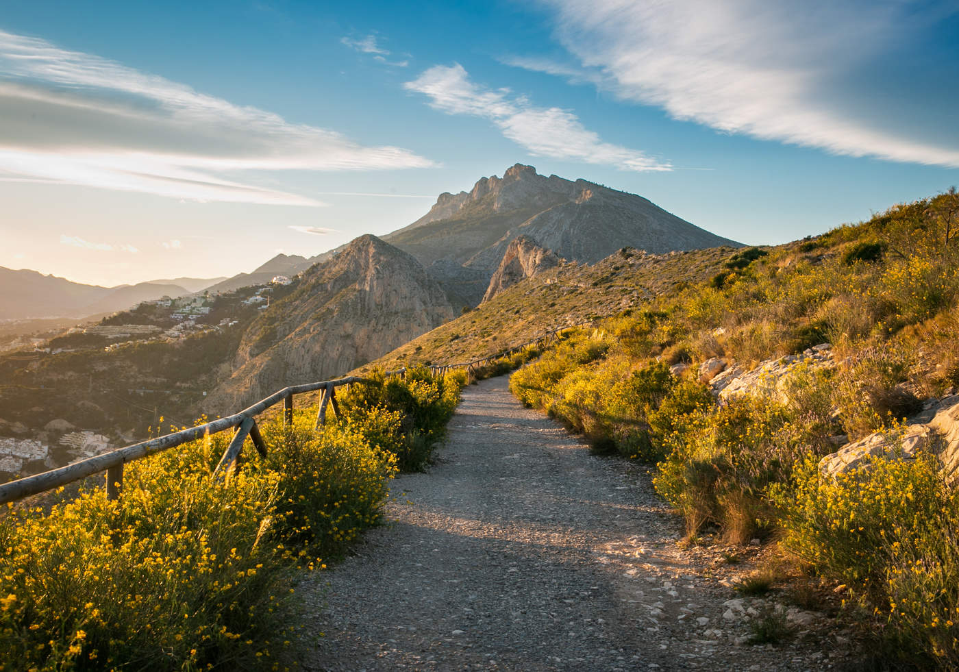 Весенний вечер