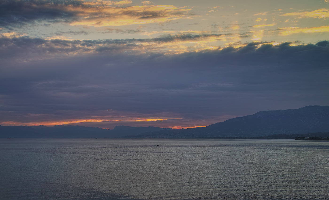 Ночь заканчивается рассветом