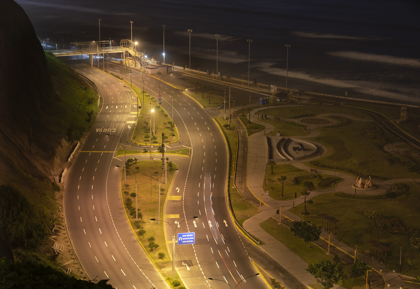 Опустевший город