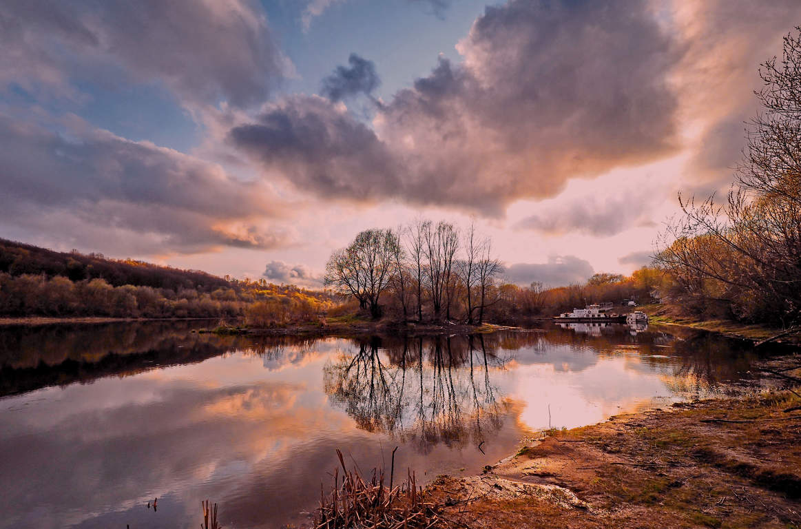 Ока весенняя,предвечерняя.