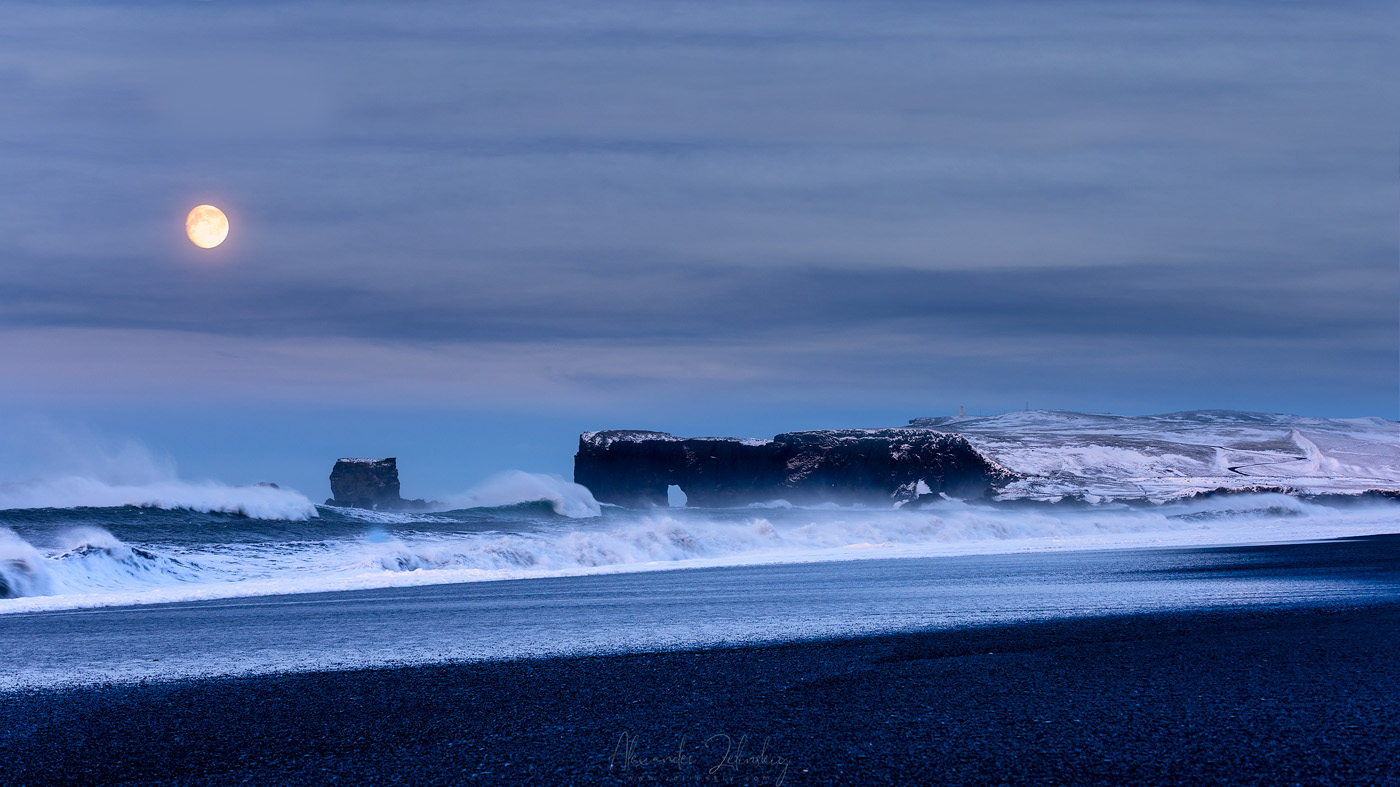 Мыс Дурхолаэй