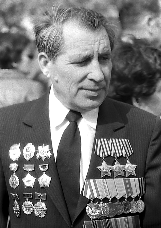 Полный Кавалер ордена Славы. 9 Мая 1982 года.