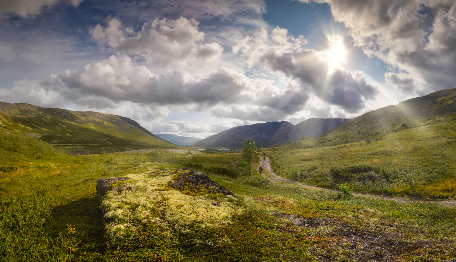 Поачвумчорр налево, Тахтарвумчорр направо