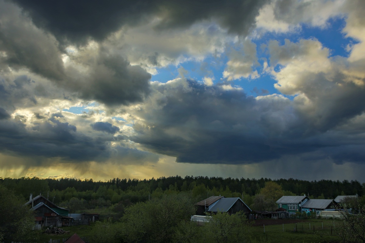 Дождь начинается