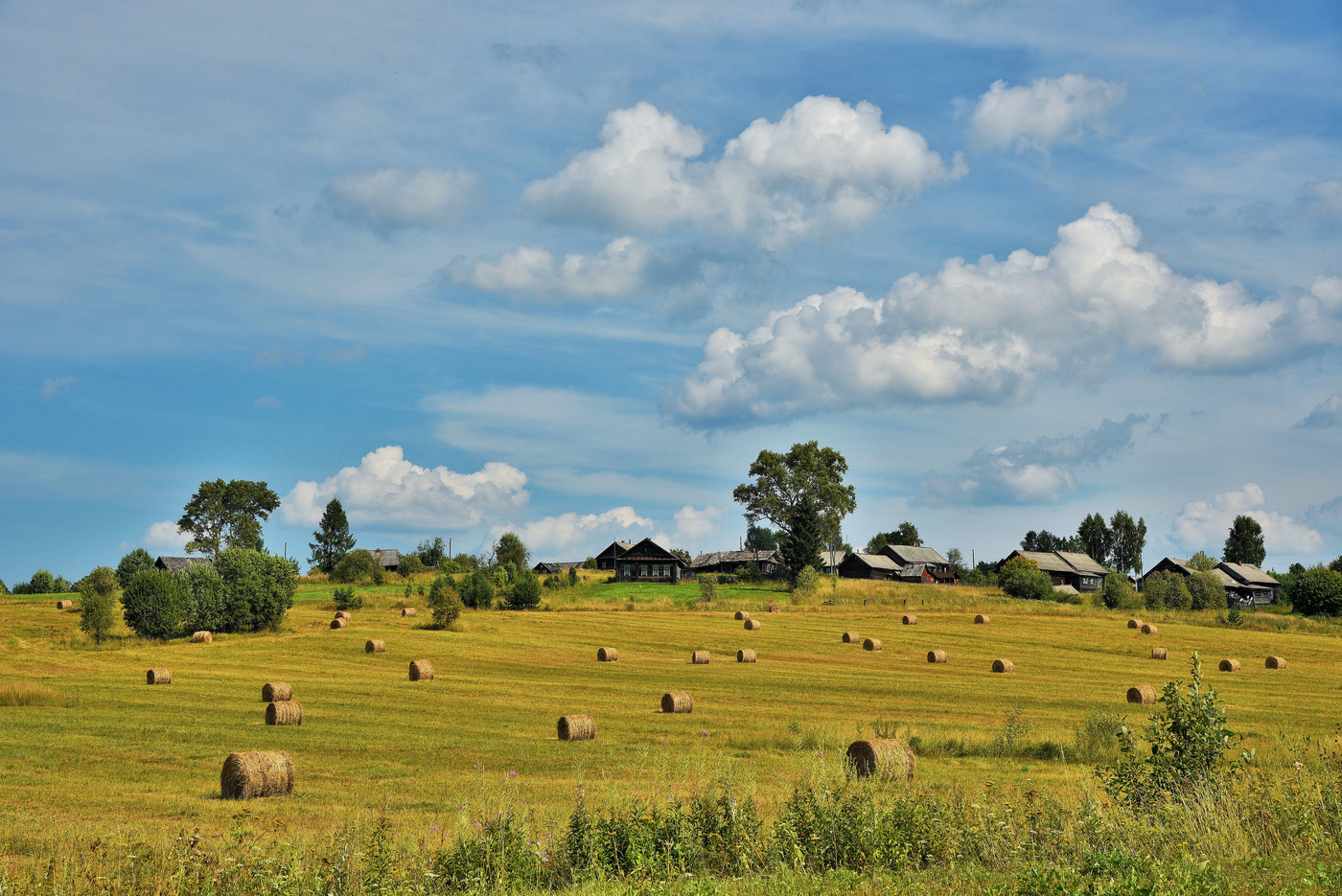 Деревушка...