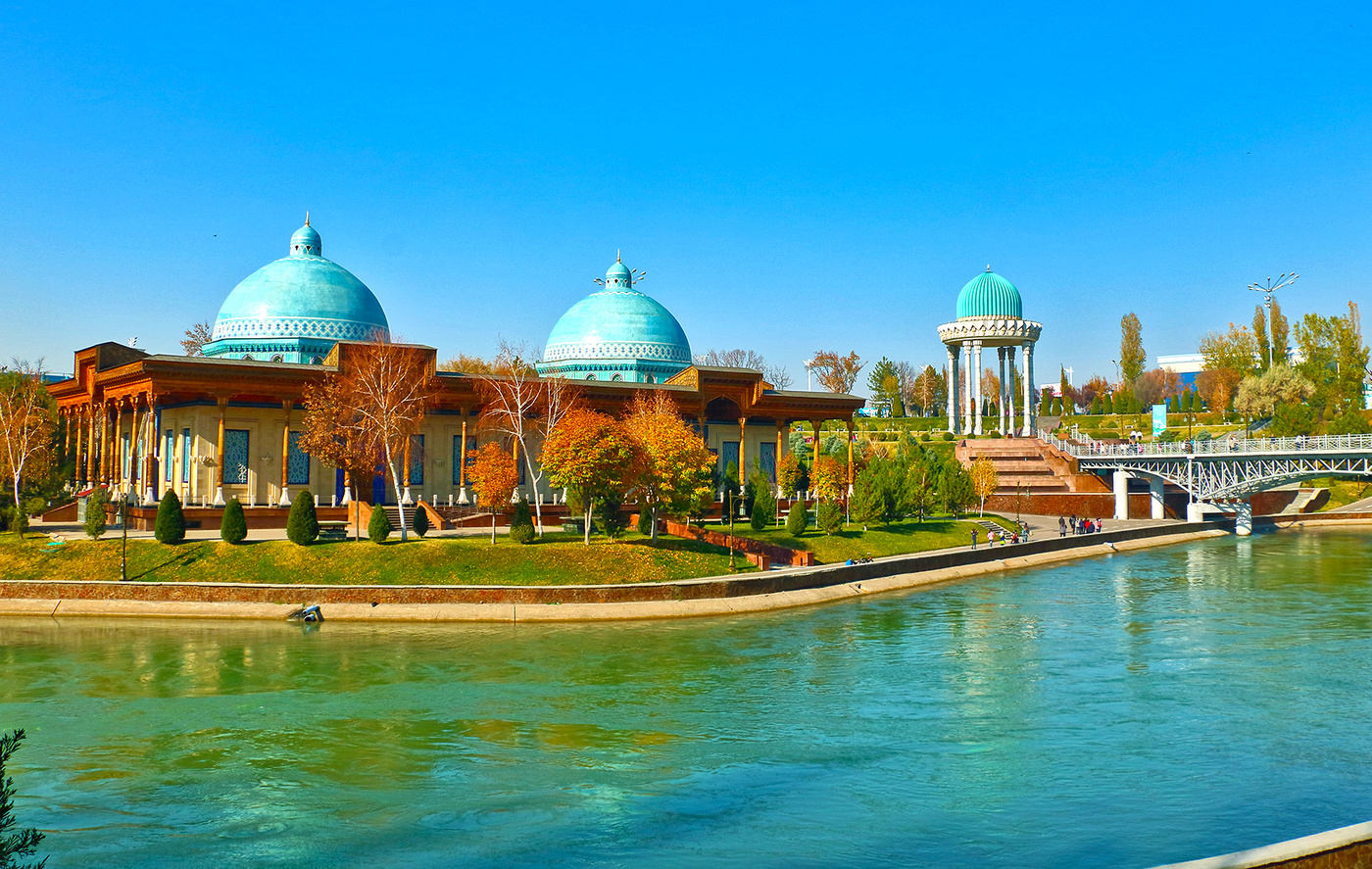 Просторная пятница