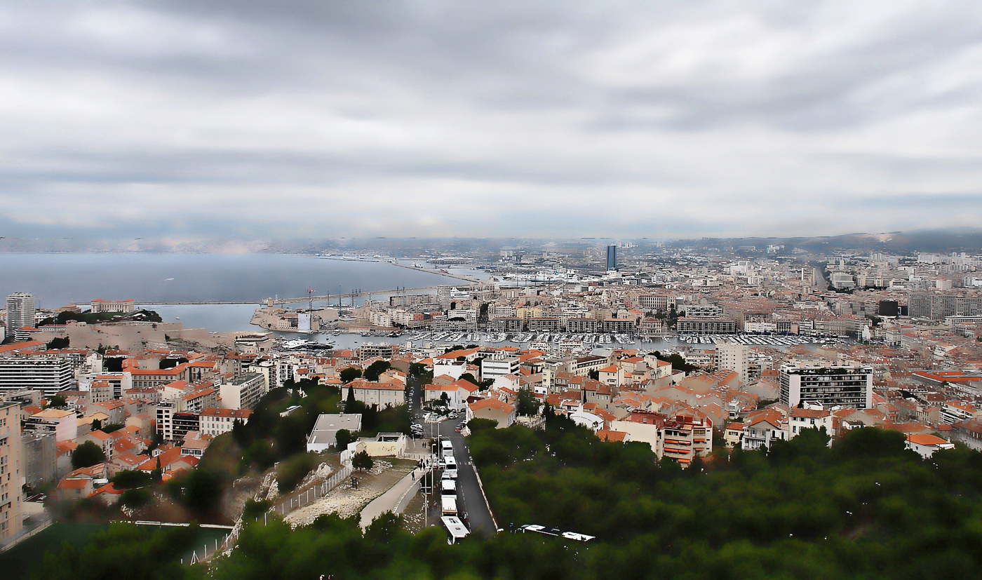 Просторная пятница