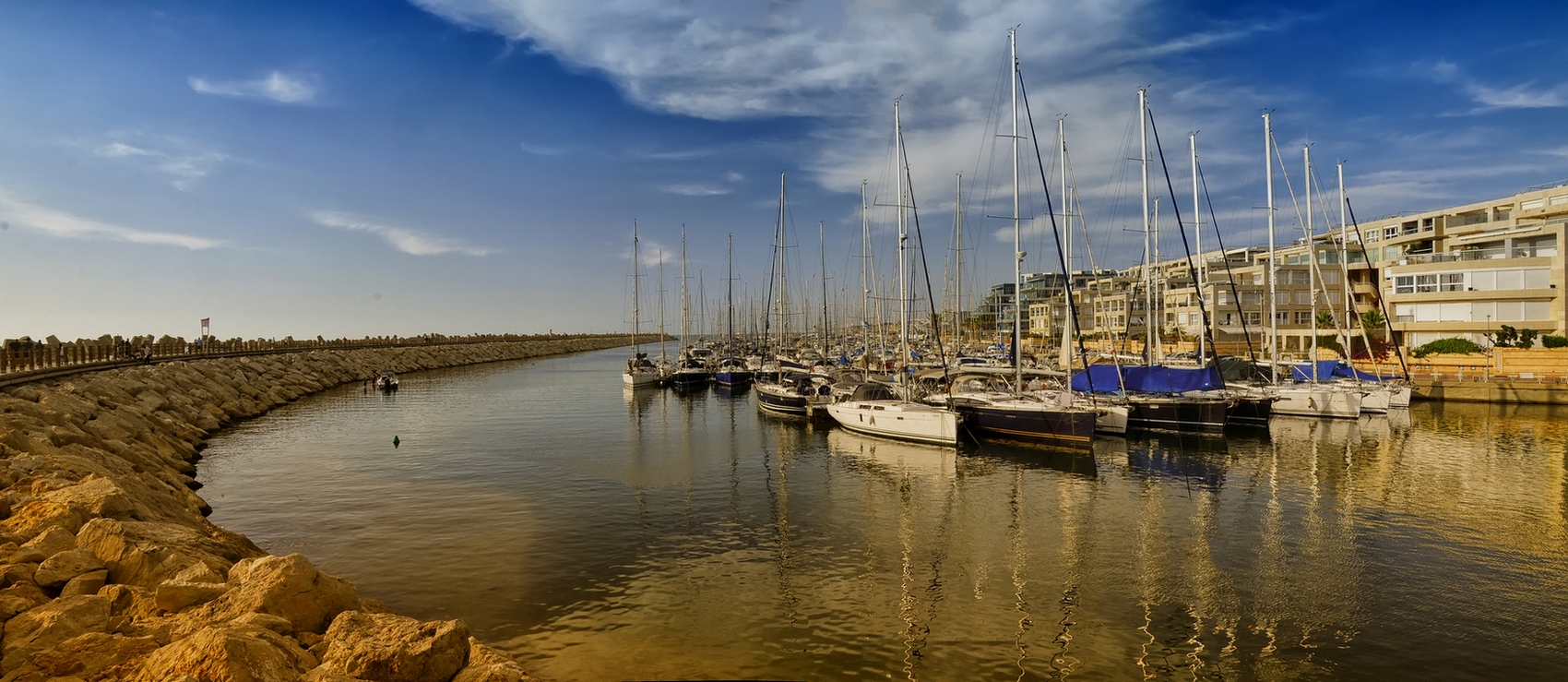 Прогулка по набережной