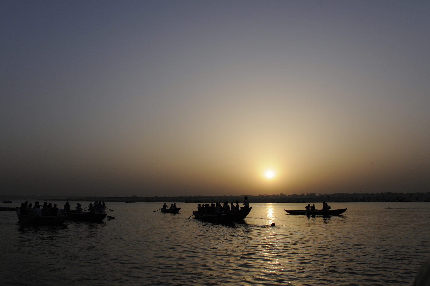 Рассвет на Ганге