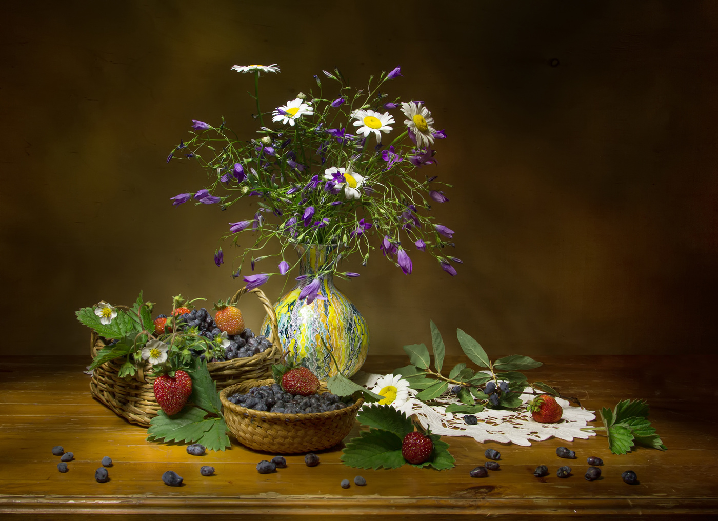 Первые ягодки....