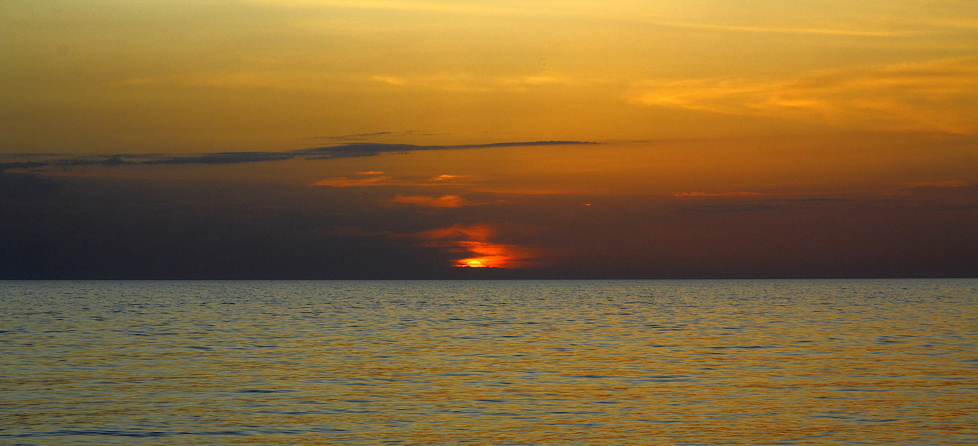 Вечер у моря