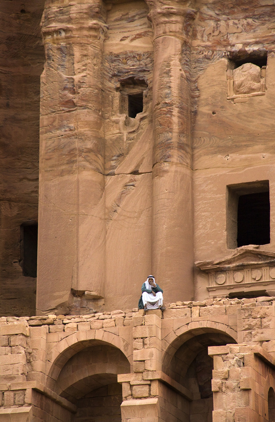 Петра и ее обитатели-2