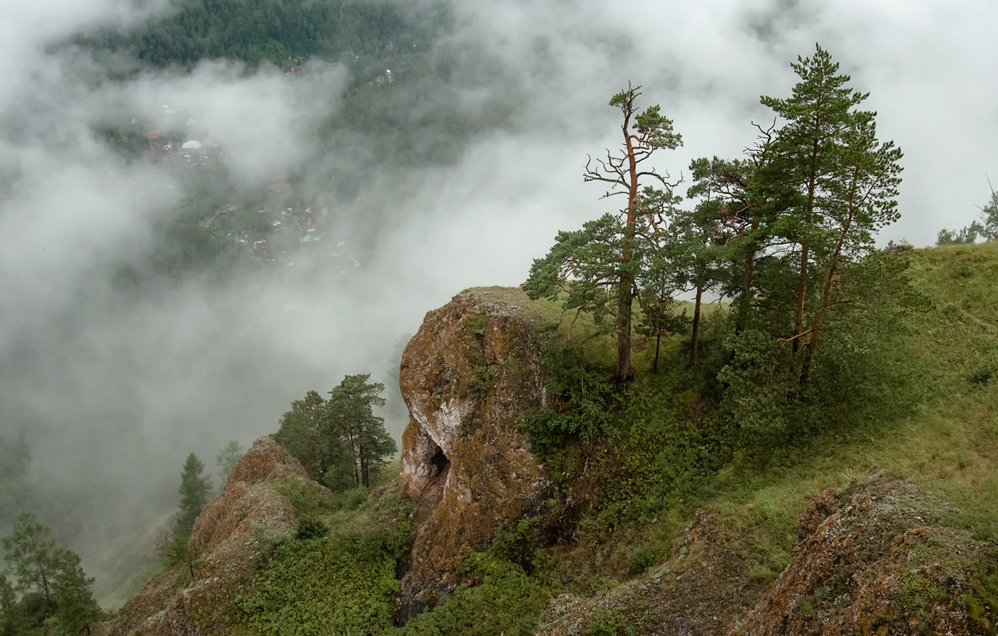 В краю туманов.