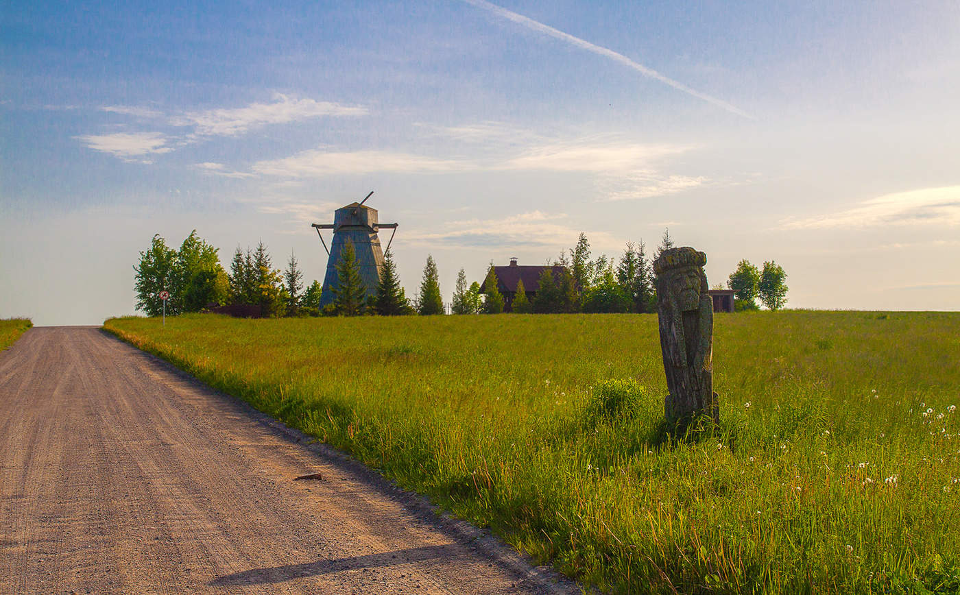 Мельница со сломанными крыльями
