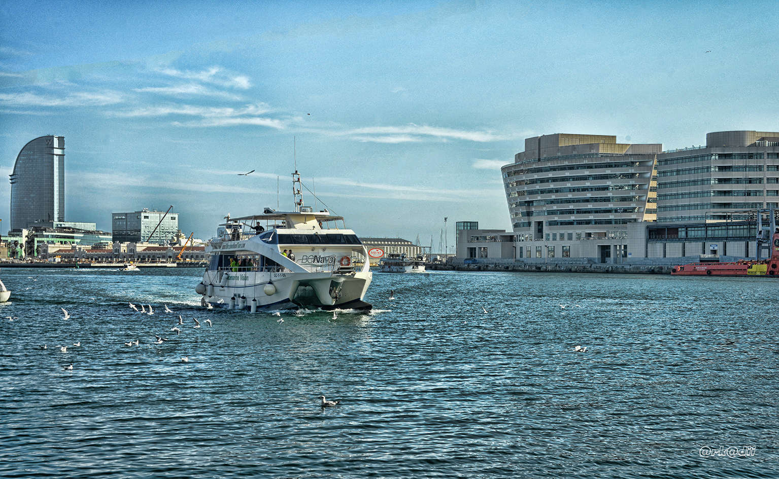 Морской порт Барселоны.