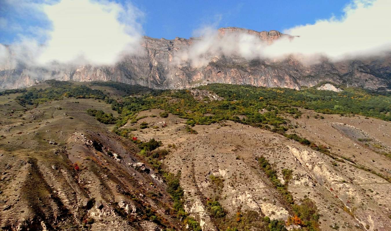 Скалы Кавказа