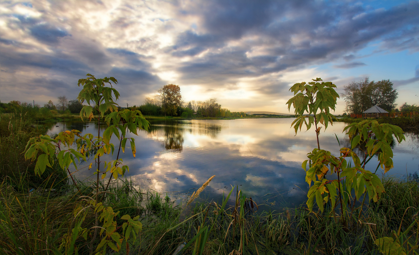 Вечер на озере