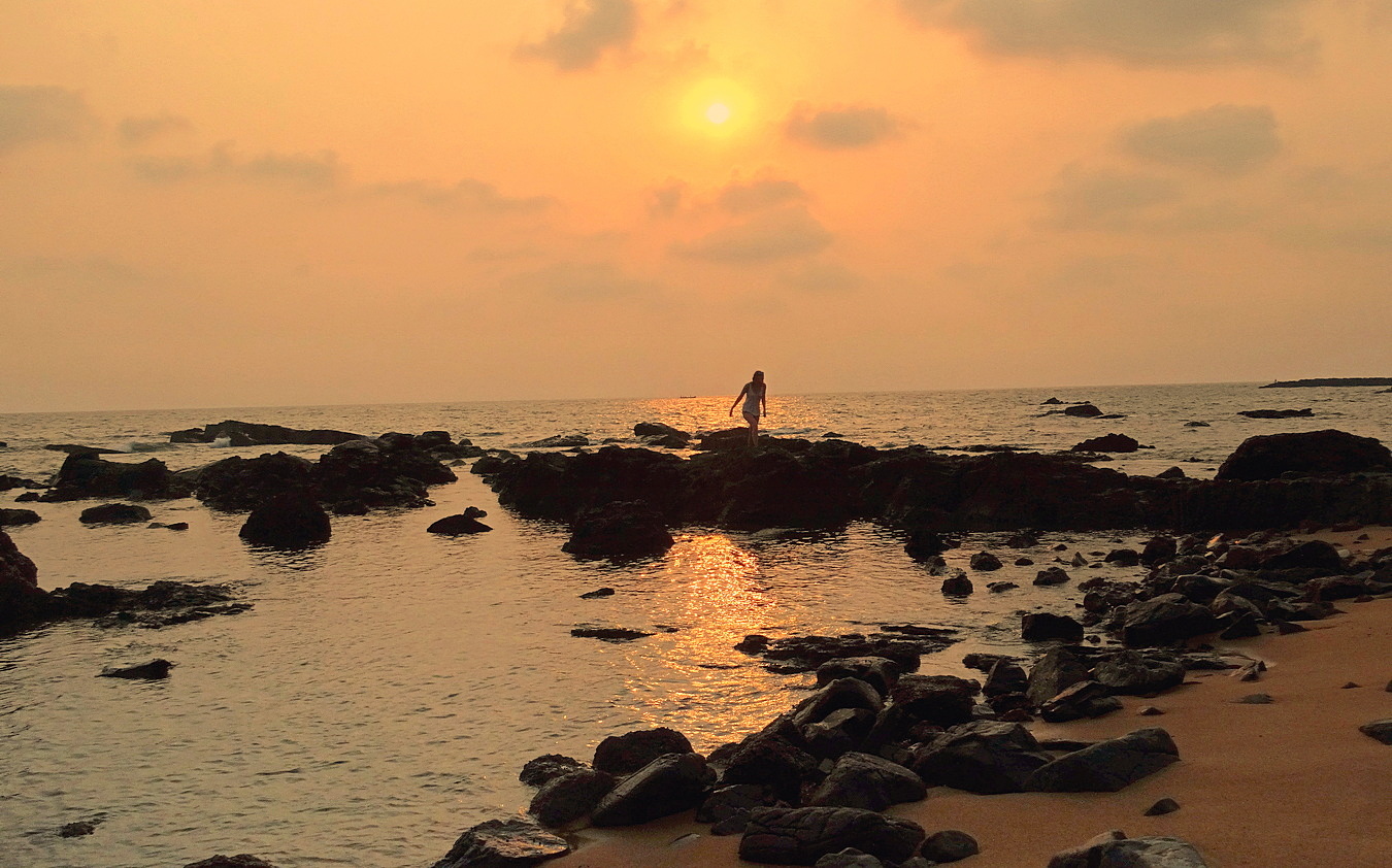 Жаркий вечер на море