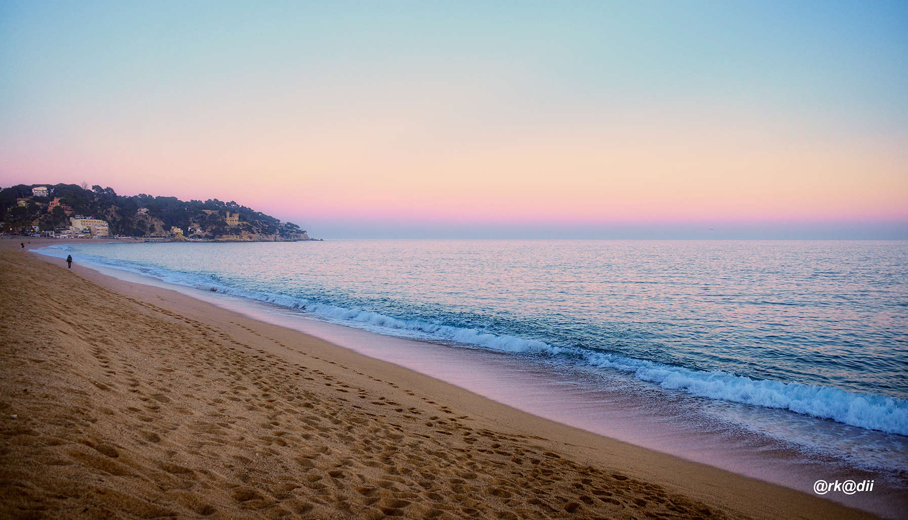 Море засыпает.