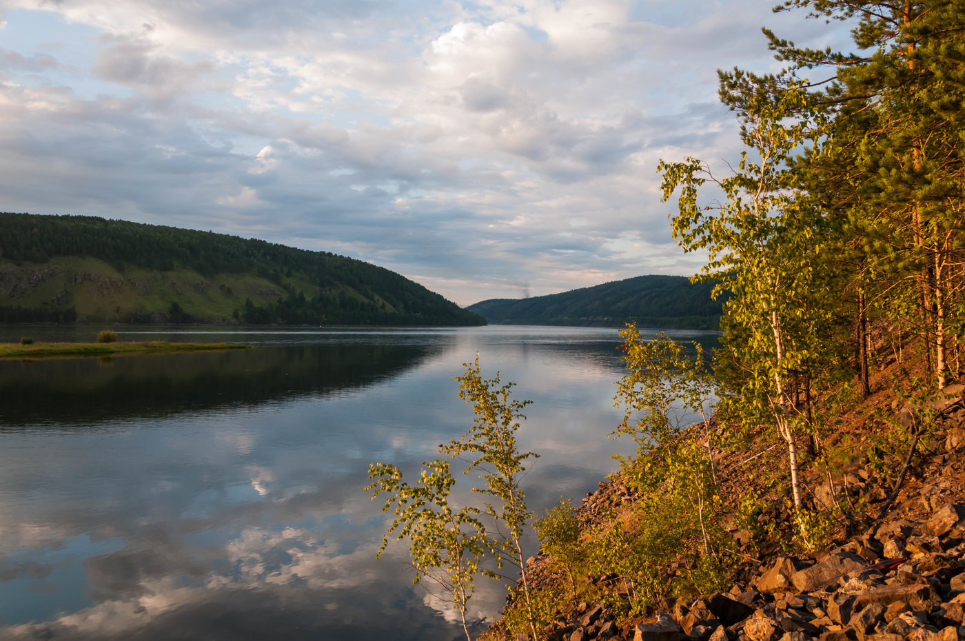 На берегу Енисея.