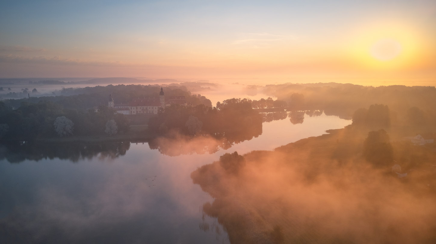 Июль. Несвиж рассветный