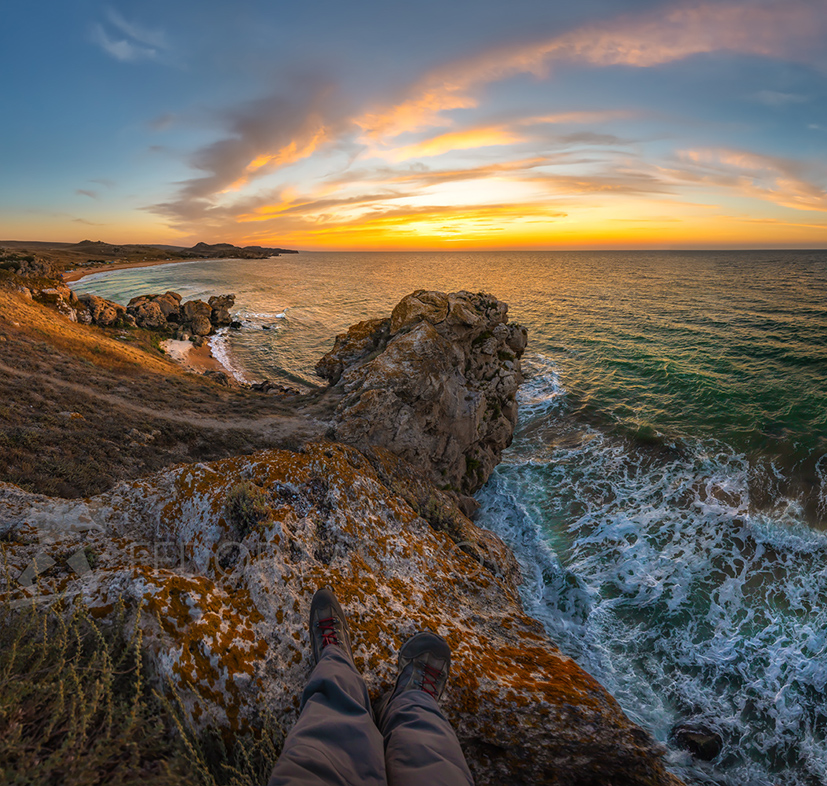 Крымский берег Азовского моря