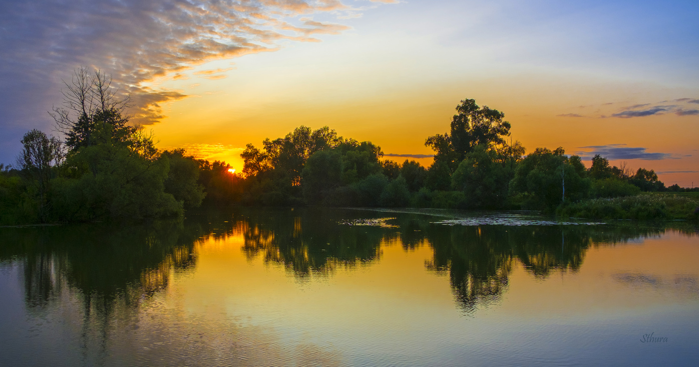 Закат. Озеро Омут.