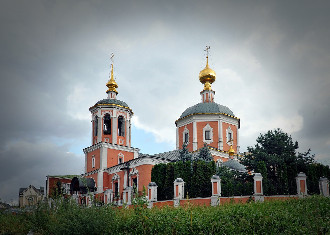 Церковь Троицы Живоначальной в Троицком