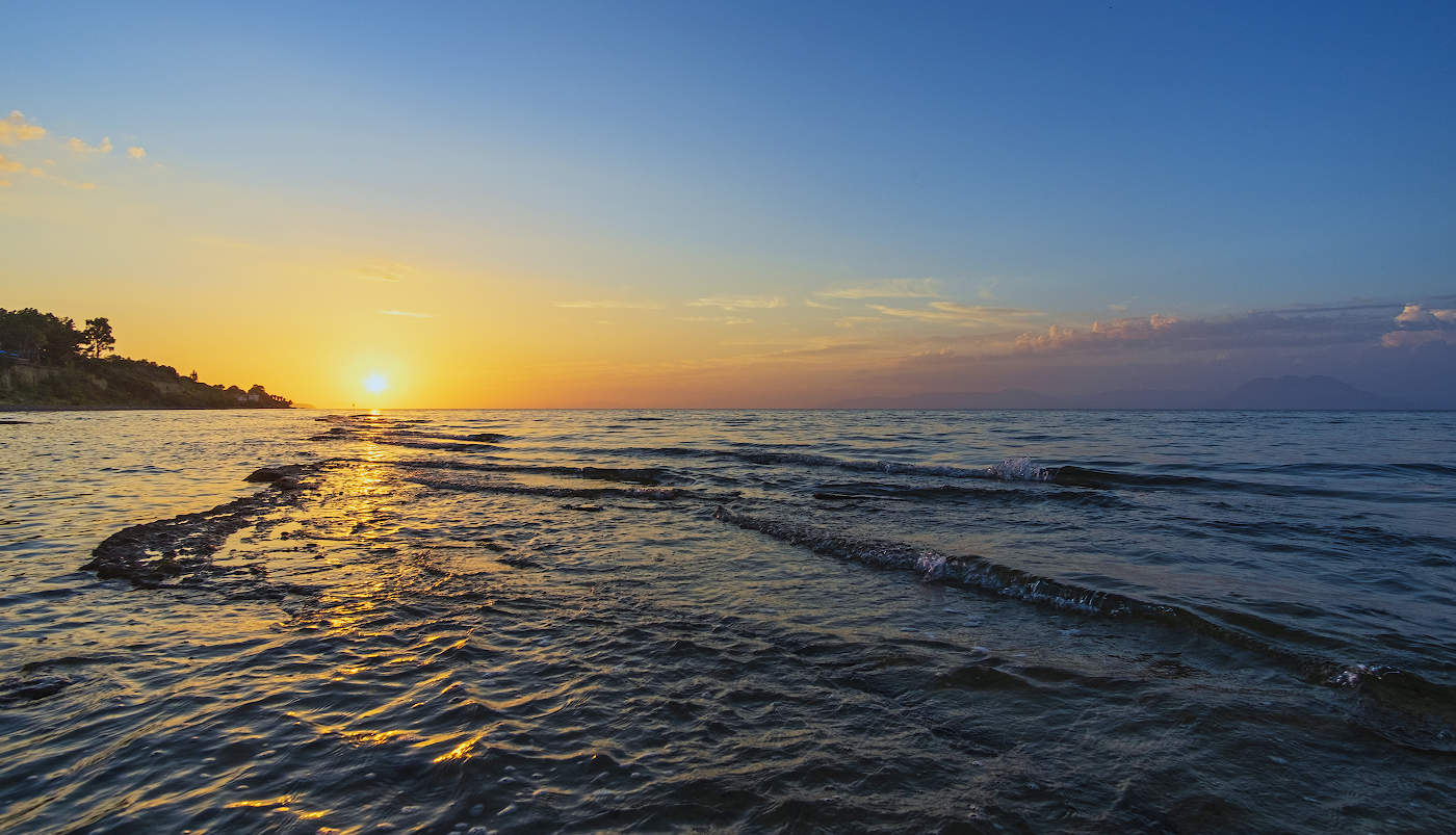 Закатный солнечный привет.