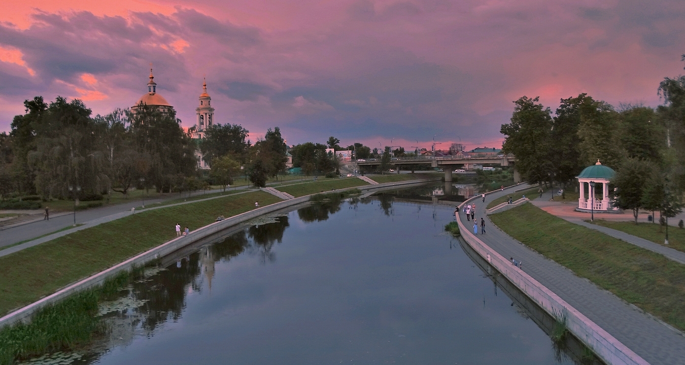 Орёл- город первого салюта