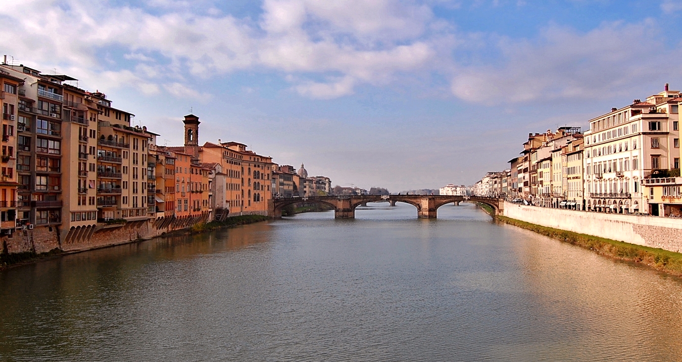 Из далека долго