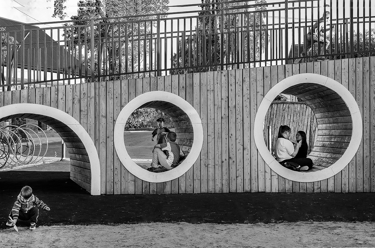 Детская площадка...