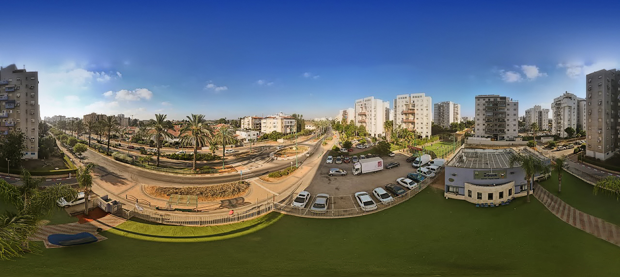 Улыбка города