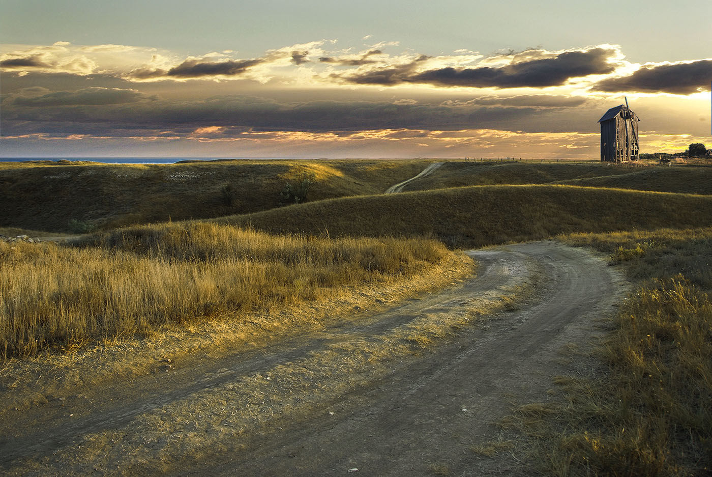 Старая мельница