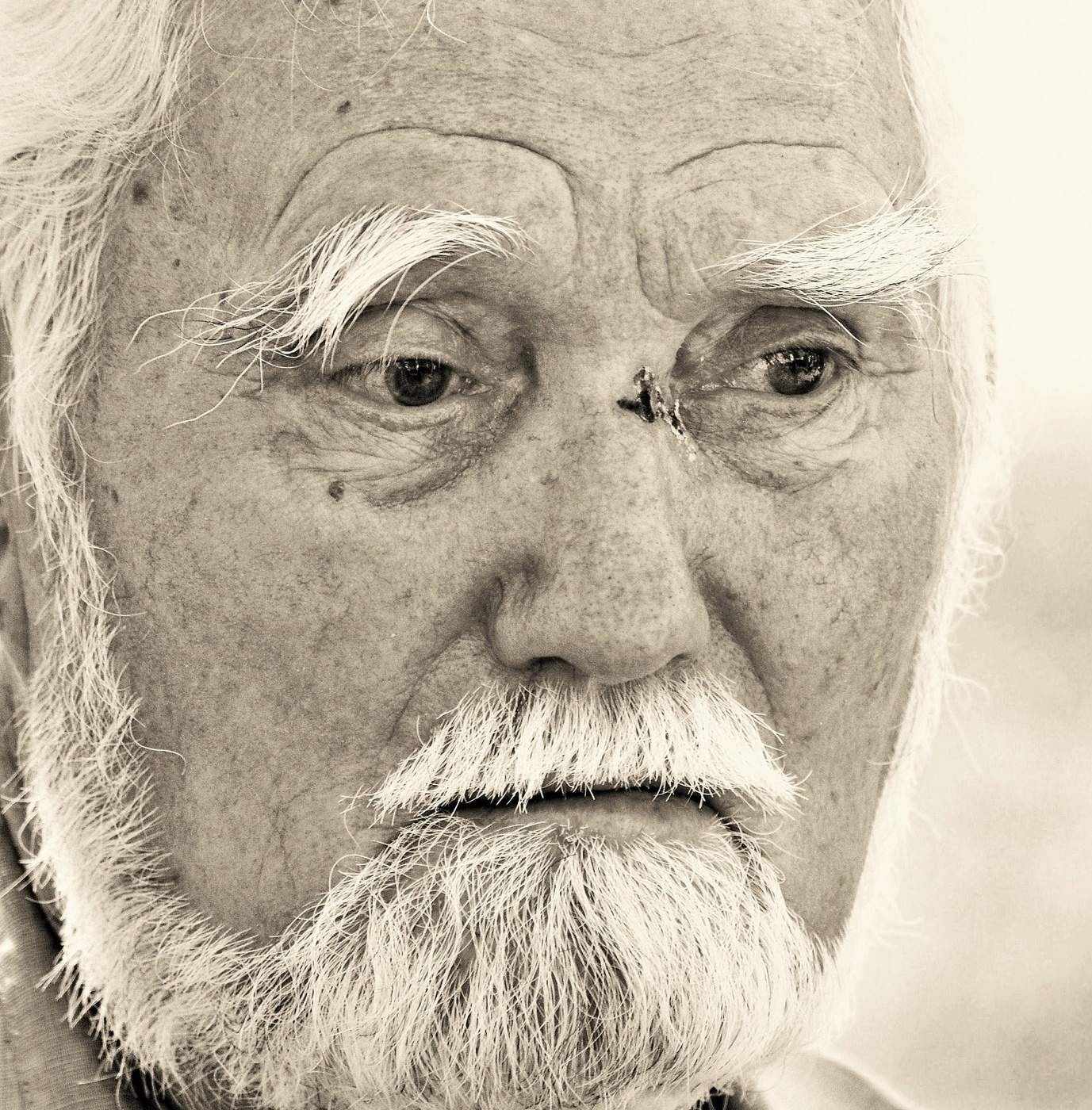 БОКЕТТО - акт бессмысленного и продолжительного смотрения вдаль...