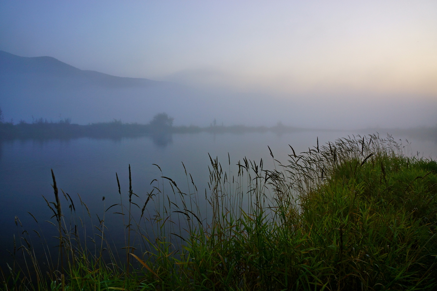 Вечерняя заря на Енисее...