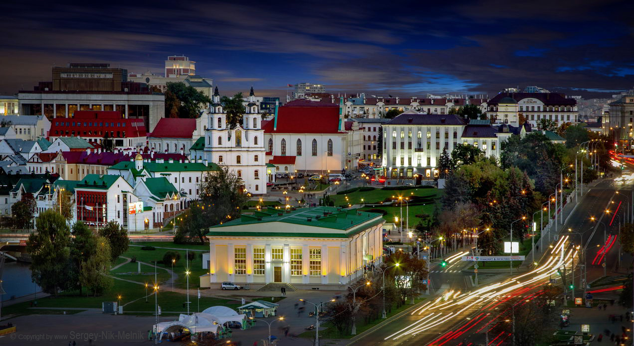 Жёлтый дом в самом центре Минска