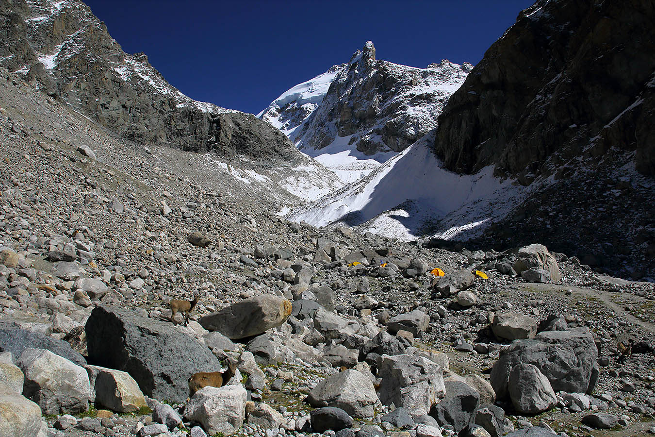 В ущелье Укю