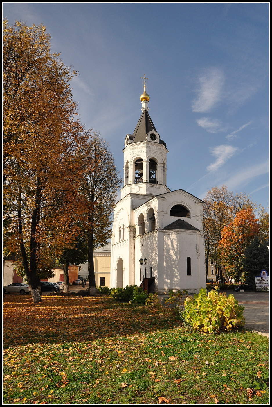 Александро-Невский храм-колокольня (территория Богородице-Рождественского мужского монастыря)
