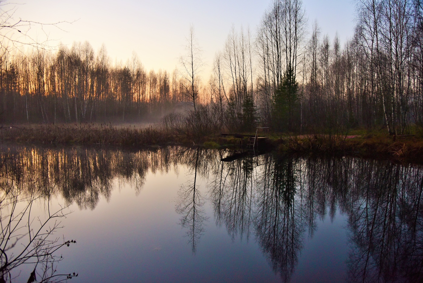 "Кроткий вечер тихо угасает ..."
