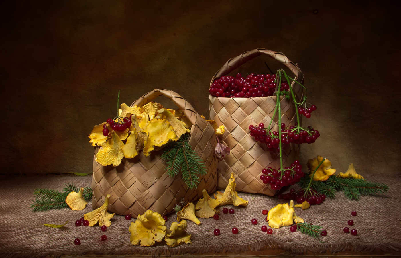 С лисичками....