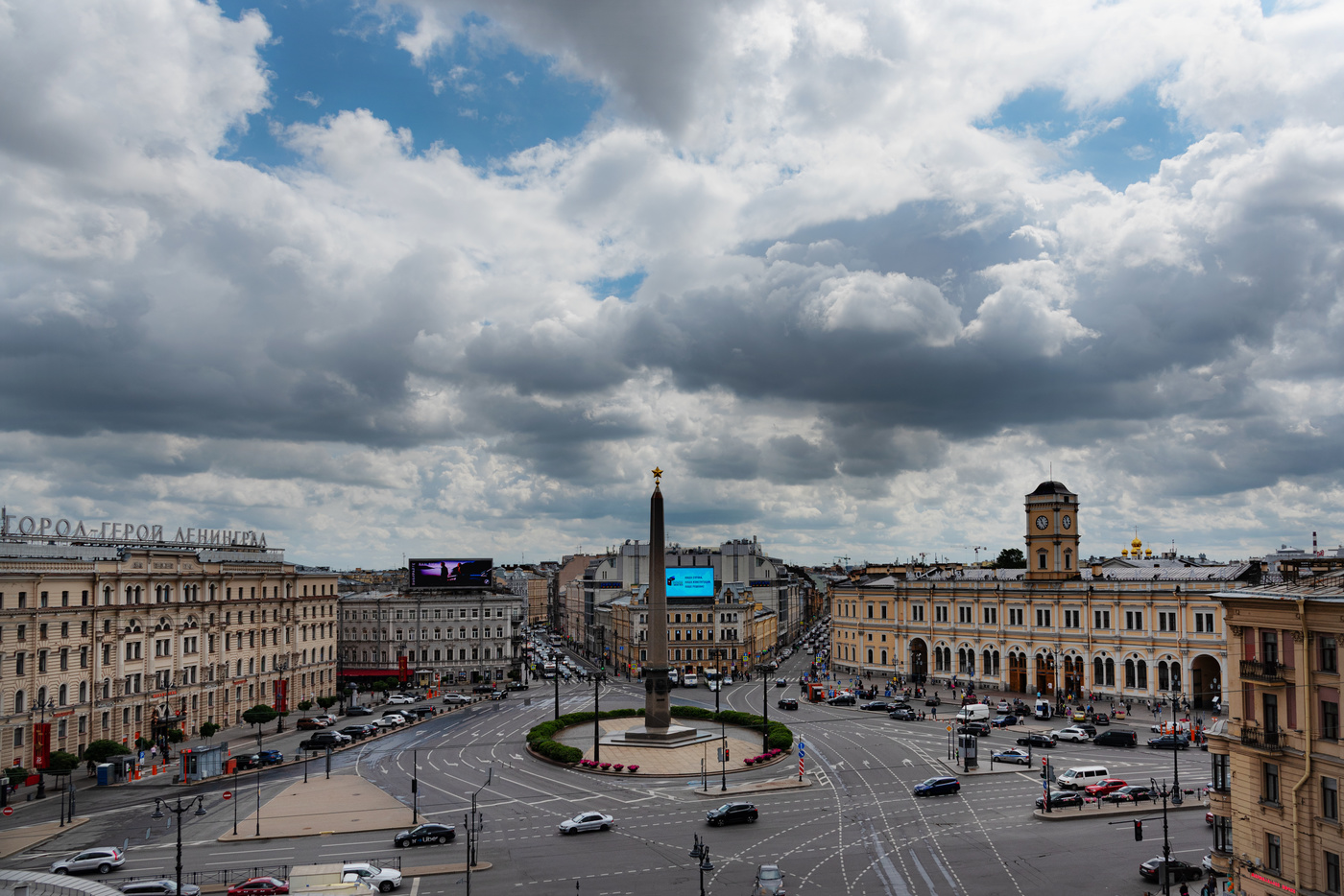 Площадь восстания