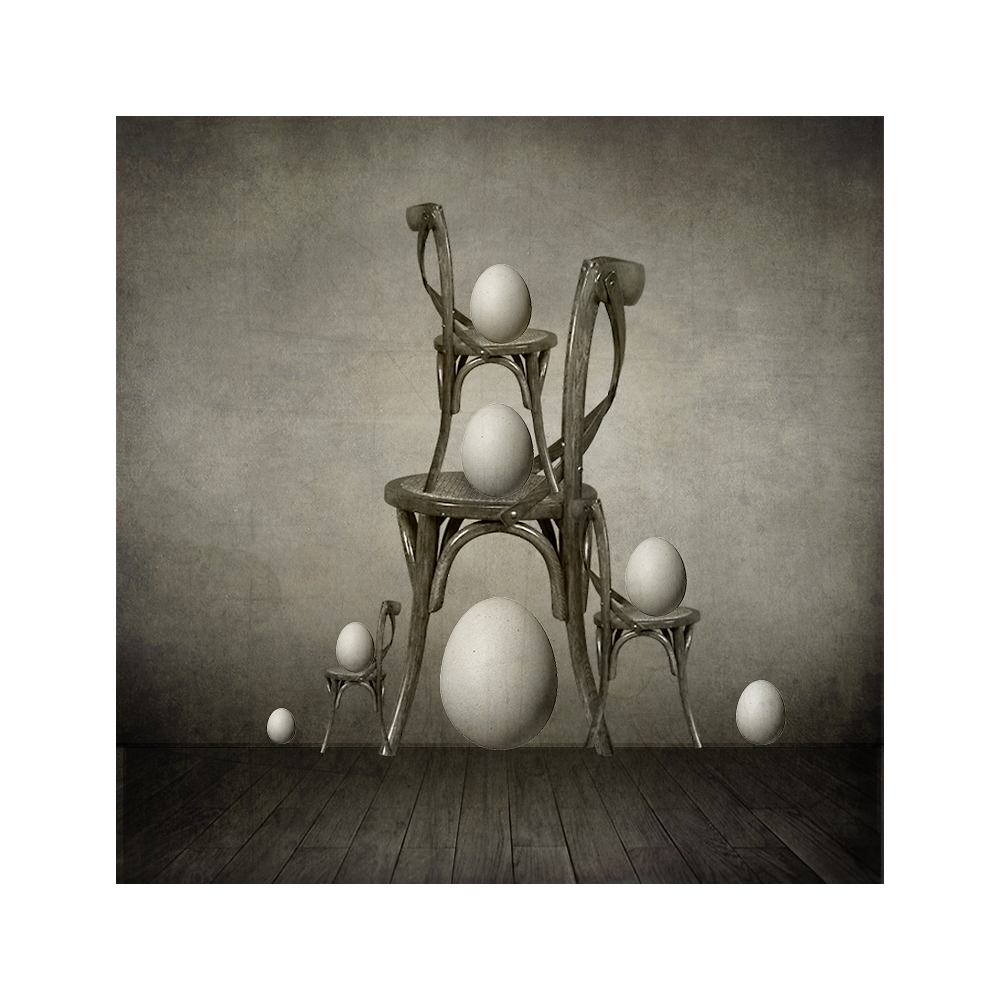 четыре стула